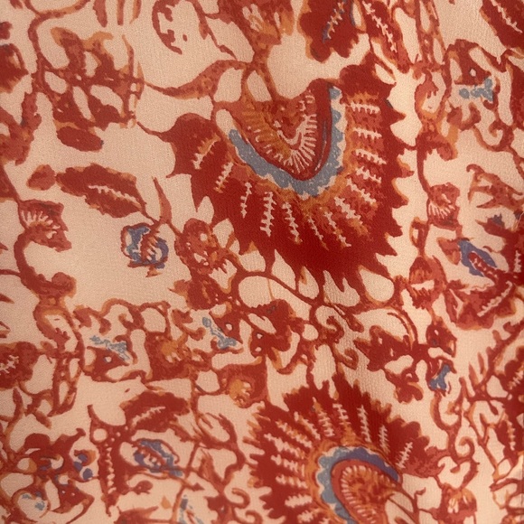 TORY BURCH~Print Blouse~100% Silk~Raglan Sleeve~Front Tassle Tie~Boho - Picture 7 of 8